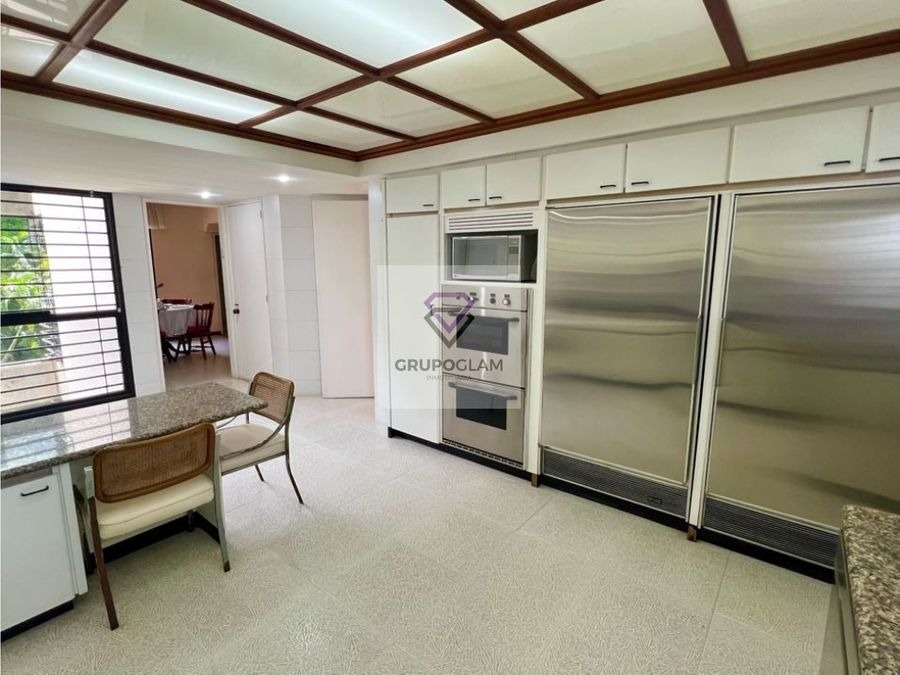En Venta o Alquiler Apartamento en Los Palos Grandes. Caracas - Chacao - Imagen 11