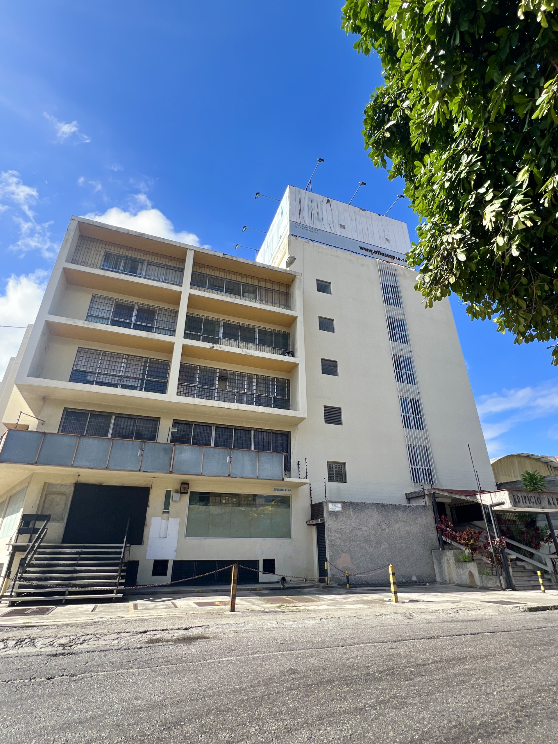 En Venta Oficina en Los Ruices. Sucre - Caracas